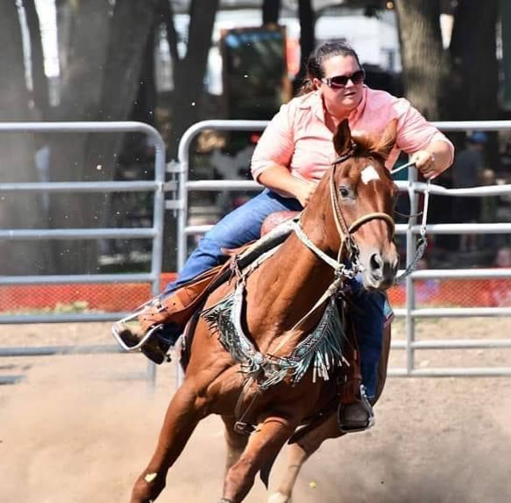 Meet your Posher, Christy